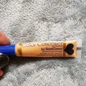 Senegence Concealer Medium
